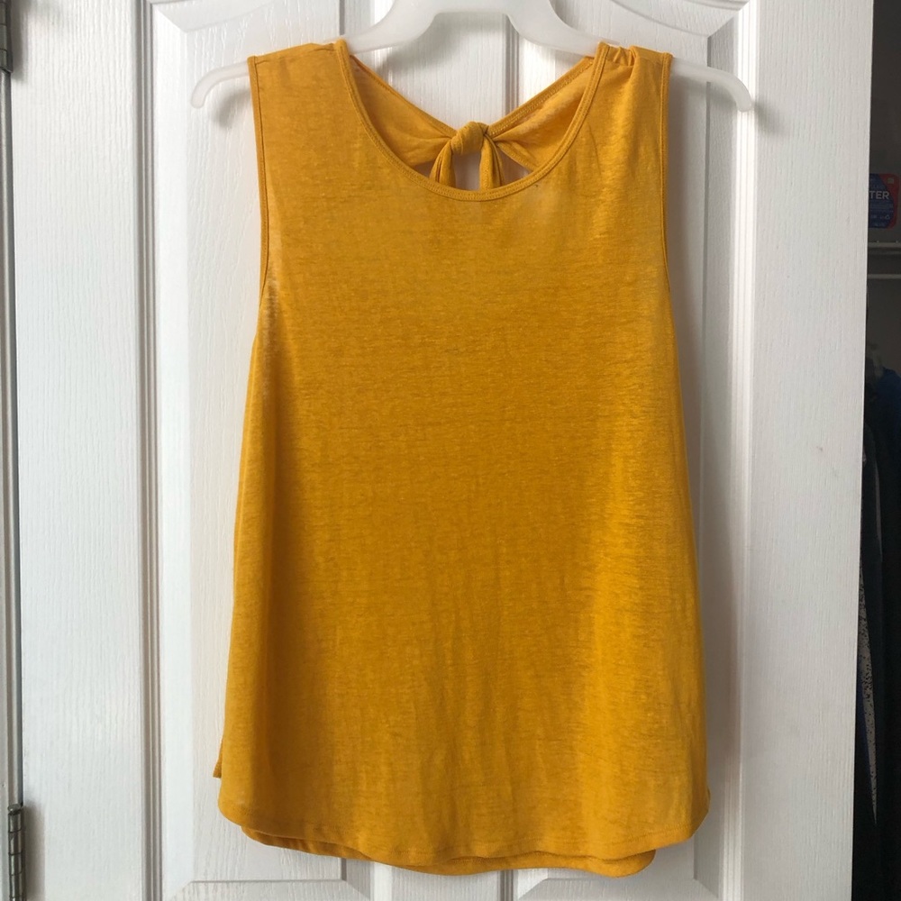 Old Navy tank top
